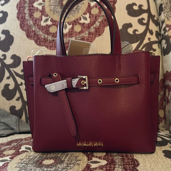 Michael Kors Emilia leather purse - Picture 1 of 5
